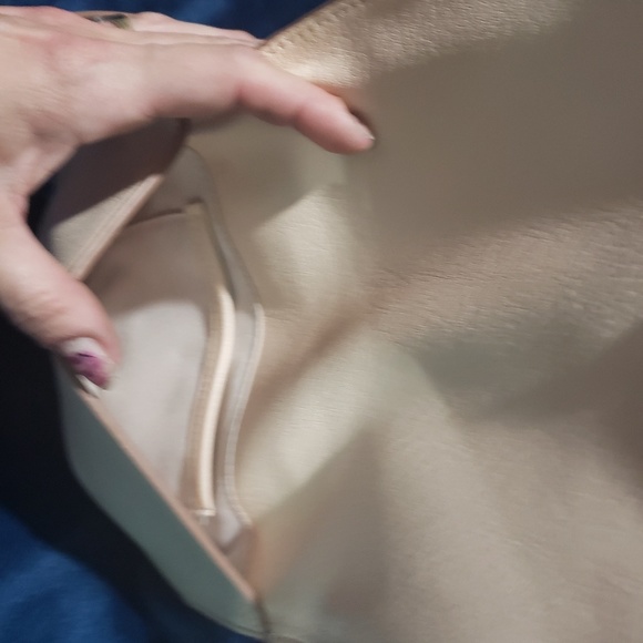 Lauren Conrad purse - Picture 3 of 6